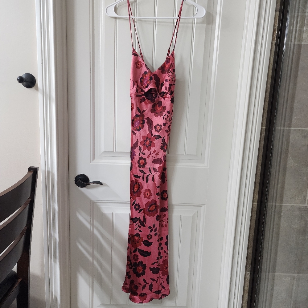 House of Harlow 1960 satin floral dress